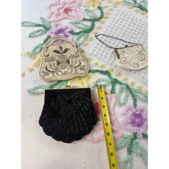 Vintage Beaded Handbags Lot of 3 Evening Clutch Purses Sequin Shell Style 1950 - Picture 3 of 10